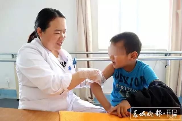 感謝春城晚報(bào)、保山新聞網(wǎng)對(duì)小潤(rùn)潤(rùn)的關(guān)心，感謝患者對(duì)我院的信任！